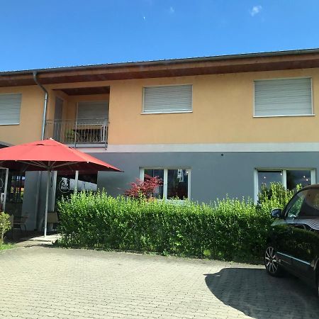 Fewo Golden Palace إيتينهايم المظهر الخارجي الصورة